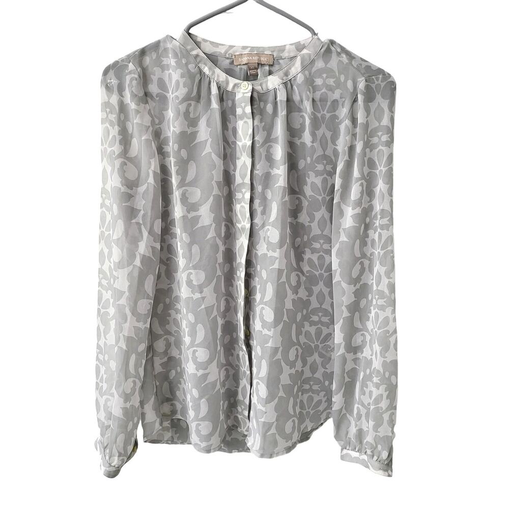 Banana Republic Sheer Gray and White Button Up - XS
